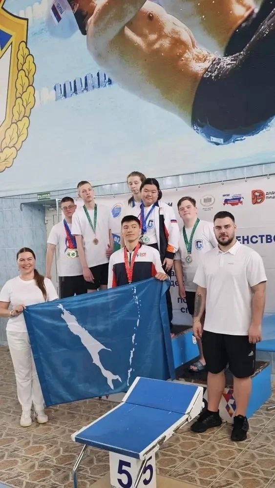 Сахалинские пловцы завоевали 13 медалей на чемпионате и первенстве ДФО Сахалинские пловцы завоевали 13 медалей на чемпионате и первенстве ДФО