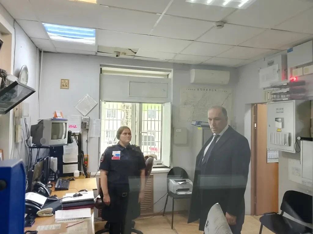 Руководство областного УМВД проверило работу полиции в Долинском районе Руководство областного УМВД проверило работу полиции в Долинском районе