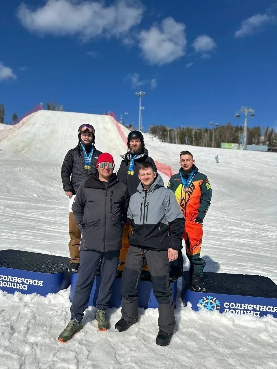 Сахалинские парасноубордисты завоевали шесть медалей финалa Кубка России Сахалинские парасноубордисты завоевали шесть медалей финалa Кубка России