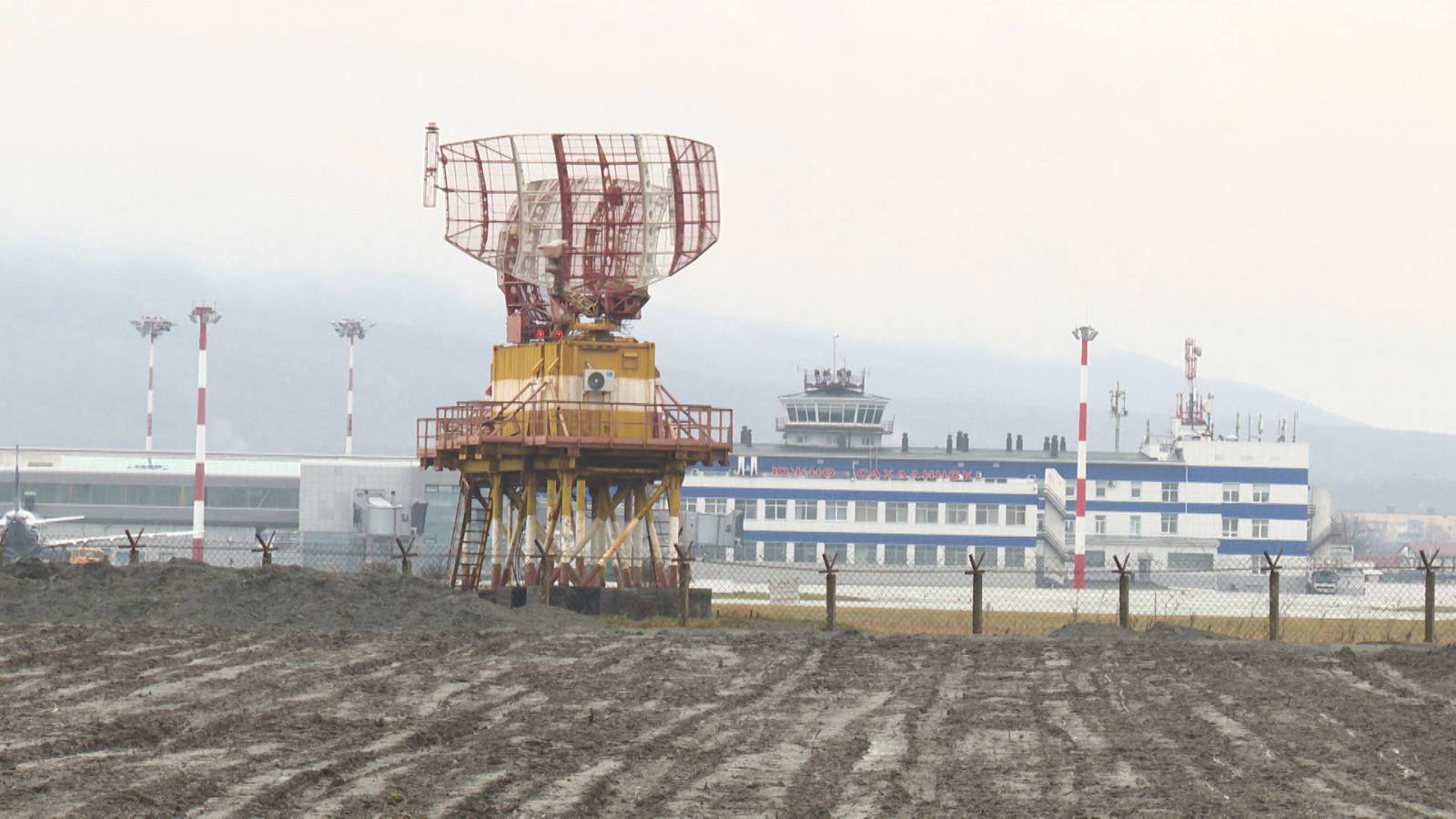 С раннего утра в Южно-Сахалинске неблагоприятные условия для полётов