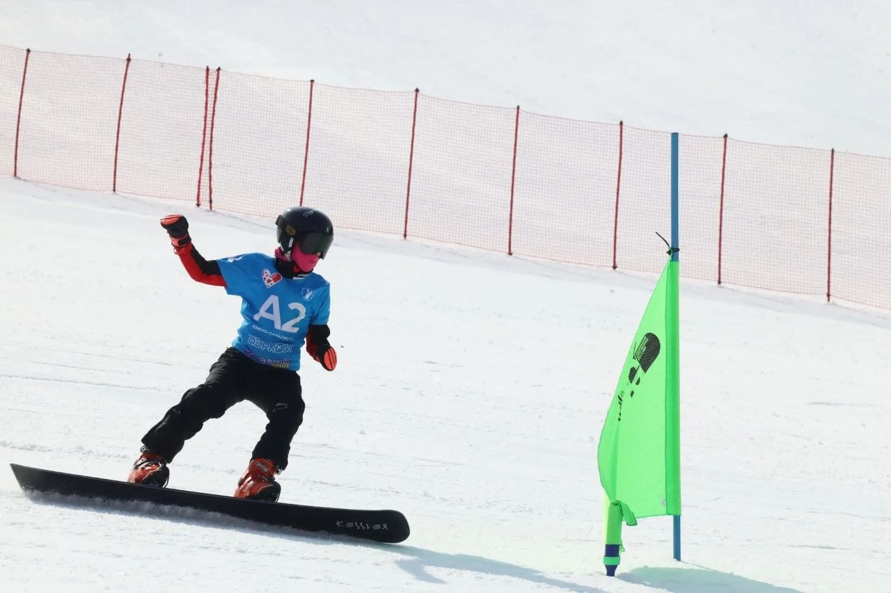 Сильнейшие сноубордисты Сахалина разыграли медали чемпионата области Сильнейшие сноубордисты Сахалина разыграли медали чемпионата области