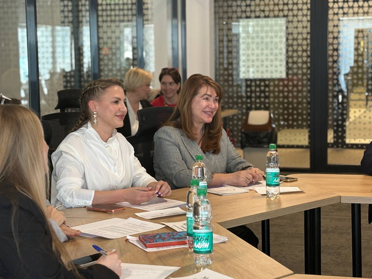 На Сахалине состоялся круглый стол «Цифровое детство без риска:как защитить сахалинских подростков от вовлечения в схему дропперства» На Сахалине состоялся круглый стол «Цифровое детство без риска:как защитить сахалинских подростков от вовлечения в схему дропперства»