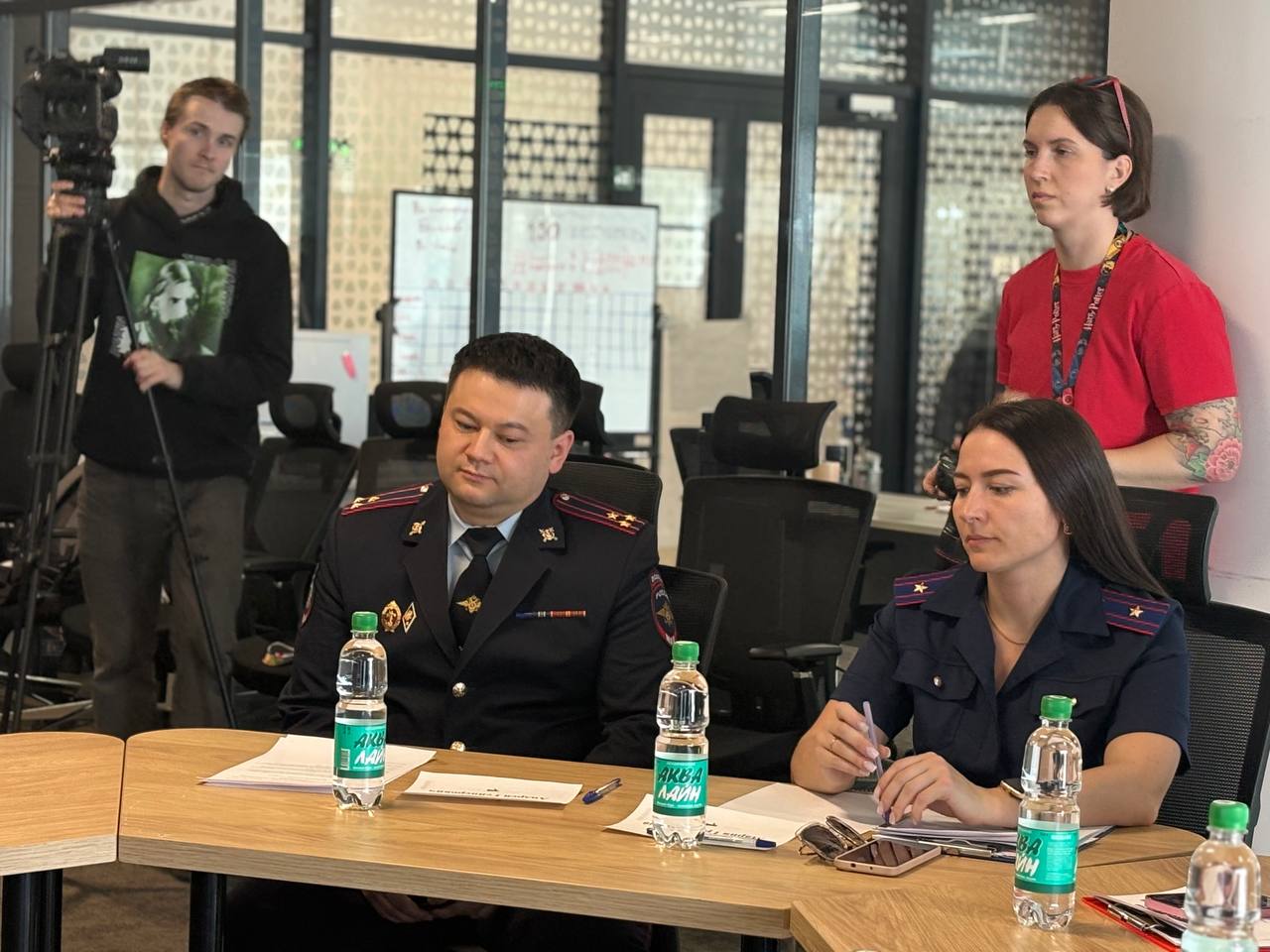 На Сахалине состоялся круглый стол «Цифровое детство без риска:как защитить сахалинских подростков от вовлечения в схему дропперства» На Сахалине состоялся круглый стол «Цифровое детство без риска:как защитить сахалинских подростков от вовлечения в схему дропперства»