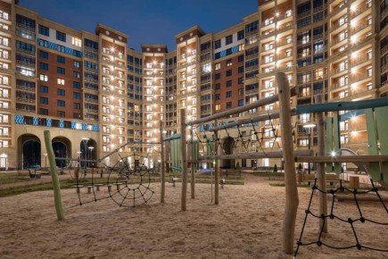 Как избежать штрафа при перепланировке квартиры-студии с балконом