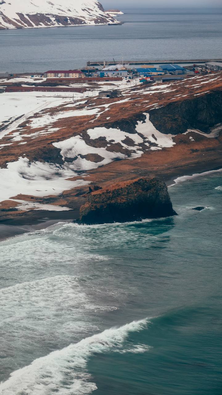 Свежие фото с побережья Тихого океана (остров Парамушир) Свежие фото с побережья Тихого океана (остров Парамушир)