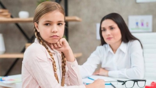 Обязательный осмотр врача-психиатра могут вести в российских школах