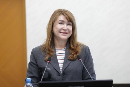 Парламентарии поддержали деятельность детского омбудсмена Любовь Устиновскую