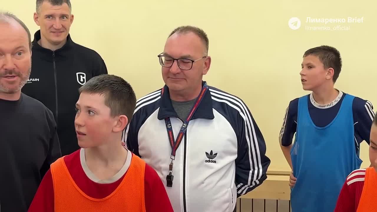 Валерий Лимаренко: Проинспектировал спортивный комплекс в селе Быков после завершения капитального ремонта