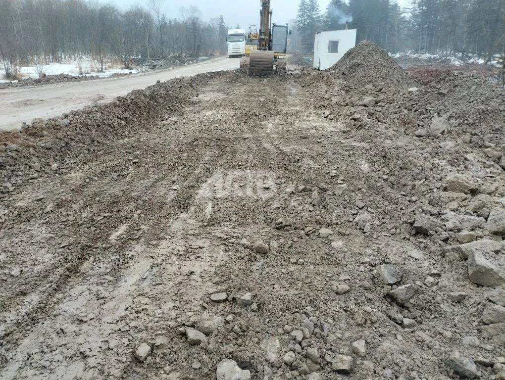 Ни пройти ни проехать: участок трассы в Углегорском районе превратился в бездорожье Ни пройти ни проехать: участок трассы в Углегорском районе превратился в бездорожье