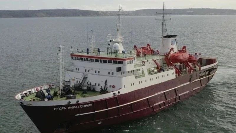 Минтранс: теплоход «Игорь Фархутдинов» снят с продажи, судно поможет в перевозке туристов