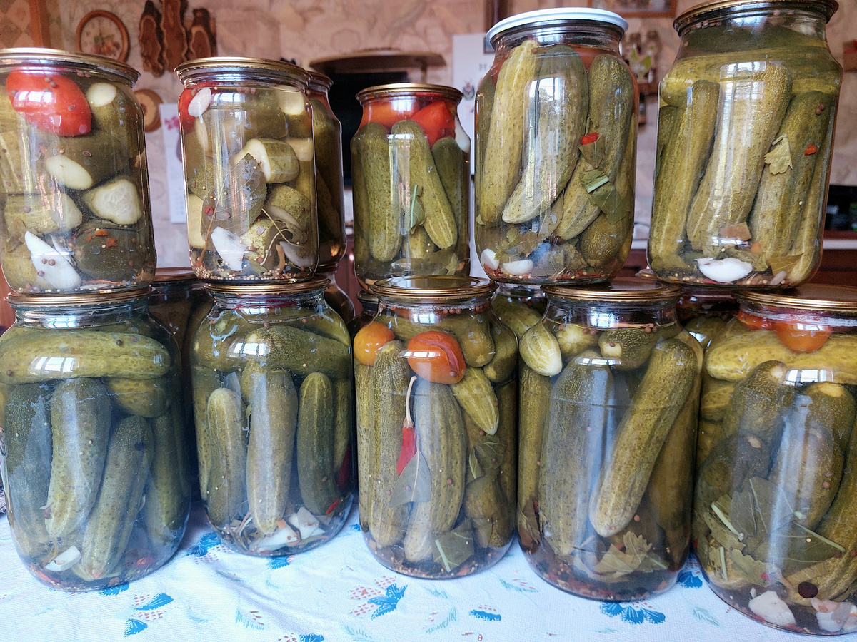 Кулинарные секреты: Как заготовить острые баклажаны на зиму