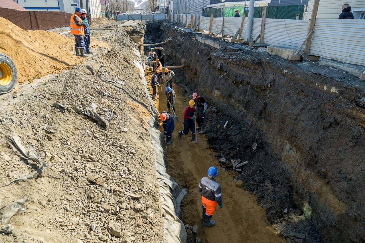 Сергей Надсадин: Друзья! Начало апреля выдалось насыщенным – стартовала генеральная уборка Южно-Сахалинска, наращиваем темпы ямочного ремонта и приводим в порядок грунтовые дороги в частном секторе Сергей Надсадин: Друзья! Начало апреля выдалось насыщенным – стартовала генеральная уборка Южно-Сахалинска, наращиваем темпы ямочного ремонта и приводим в порядок грунтовые дороги в частном секторе