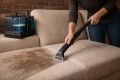 Как правильно использовать моющий пылесос для мебели: секреты чистки диванов
