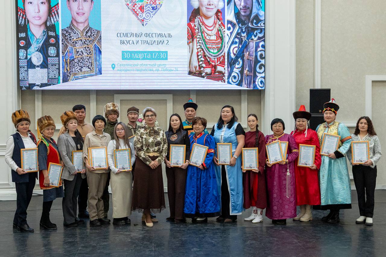 Сергей Надсадин: Друзья! Начало апреля выдалось насыщенным – стартовала генеральная уборка Южно-Сахалинска, наращиваем темпы ямочного ремонта и приводим в порядок грунтовые дороги в частном секторе Сергей Надсадин: Друзья! Начало апреля выдалось насыщенным – стартовала генеральная уборка Южно-Сахалинска, наращиваем темпы ямочного ремонта и приводим в порядок грунтовые дороги в частном секторе
