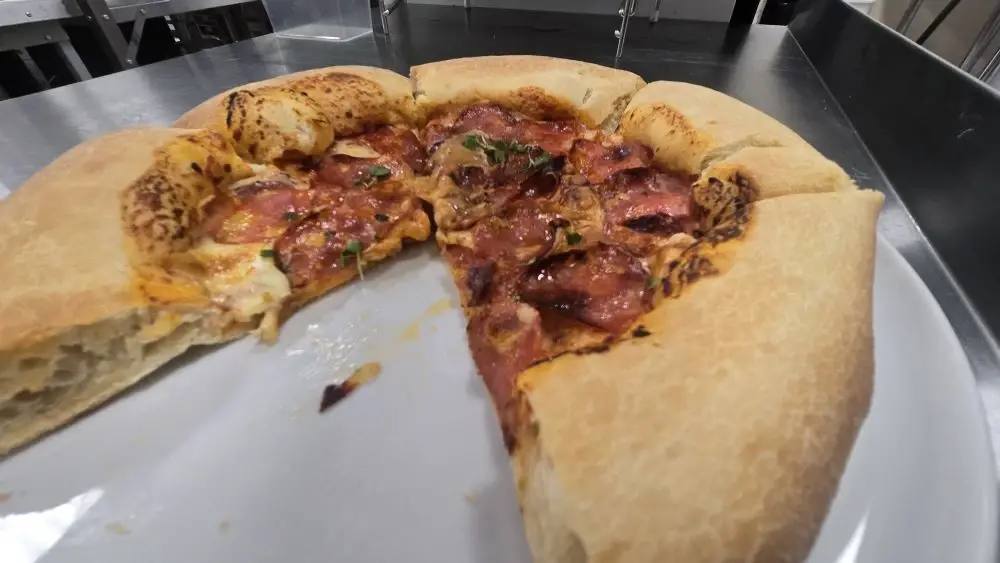 Вместо бронежилетов - поварские кители Вместо бронежилетов - поварские кители