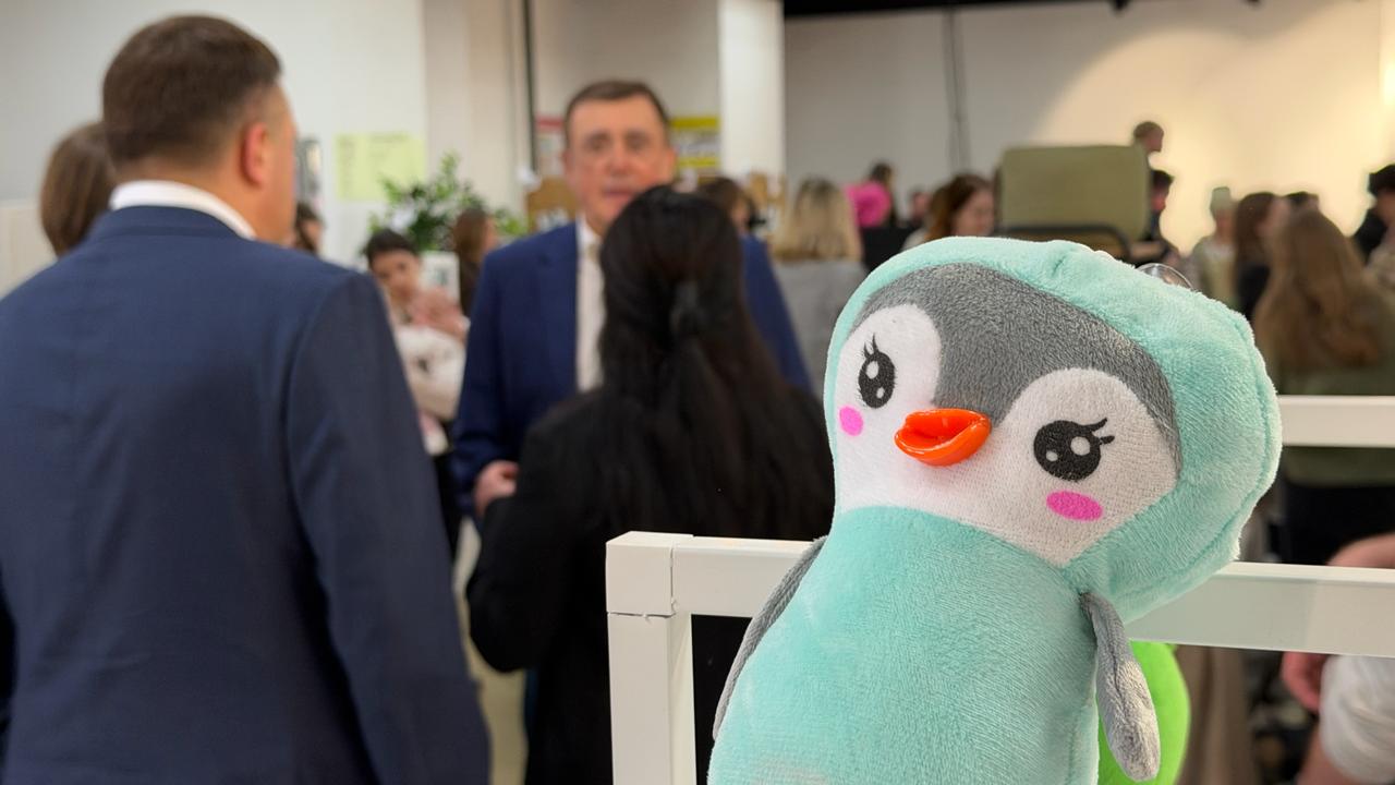 Сегодня, во Всероссийский день беременных, в южно-сахалинской арт-резиденции «Маяк» прошёл праздник в рамках регионального проекта «Счастливое материнство» Сегодня, во Всероссийский день беременных, в южно-сахалинской арт-резиденции «Маяк» прошёл праздник в рамках регионального проекта «Счастливое материнство»