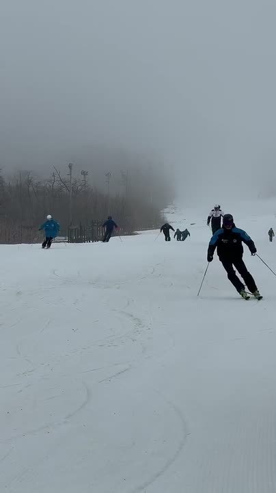 В Южно-Сахалинске, несмотря на дождь, провели мастер-класс на горе Большевик