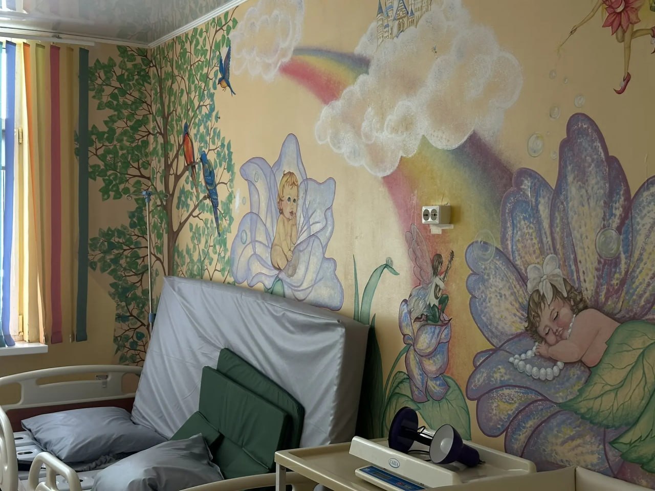 В Долинске провели экскурсию по роддому для будущих родителей В Долинске провели экскурсию по роддому для будущих родителей