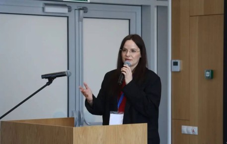 � ����-���������� ��������� ������� �� �������� ���������� ����������� �������