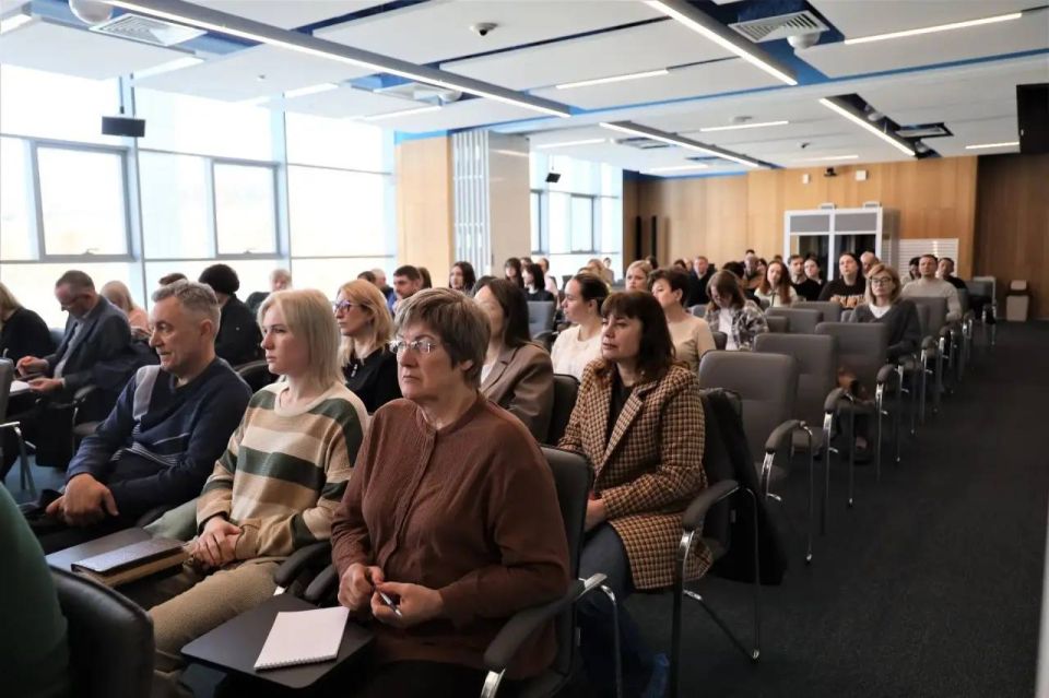 � ����-���������� ��������� ������� �� �������� ���������� ����������� �������