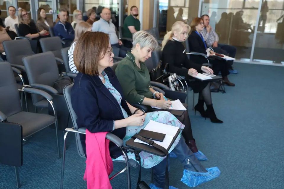 � ����-���������� ��������� ������� �� �������� ���������� ����������� �������