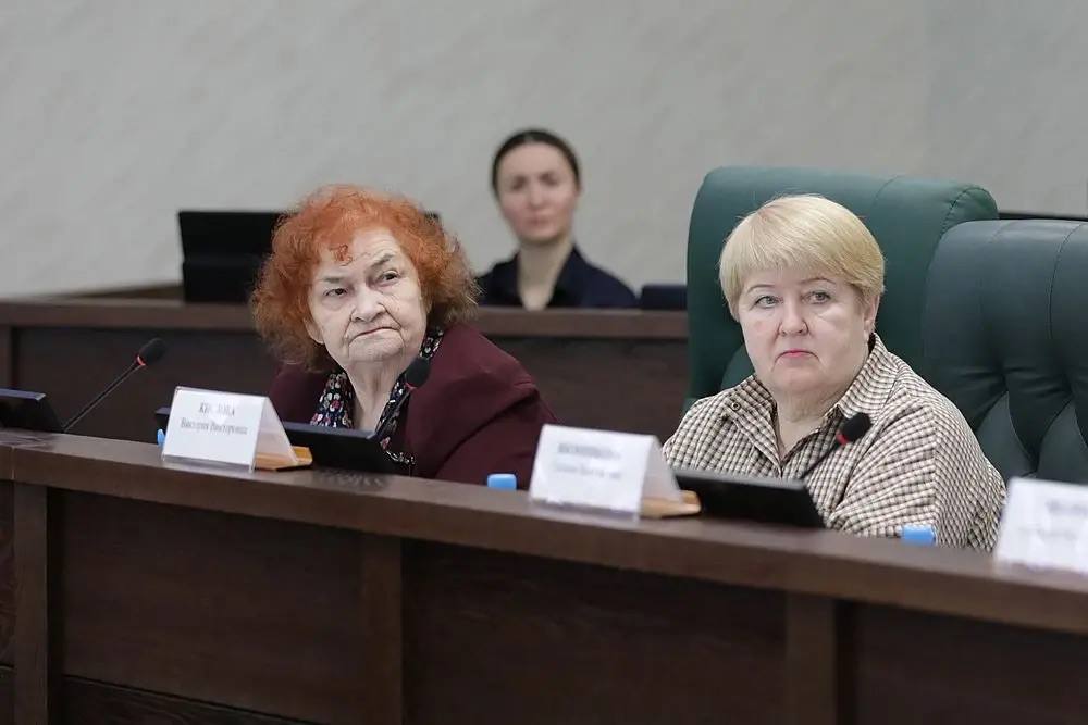 На общественном Совете при облдуме обсудили обеспечение общественного порядка и волонтерское движение На общественном Совете при облдуме обсудили обеспечение общественного порядка и волонтерское движение