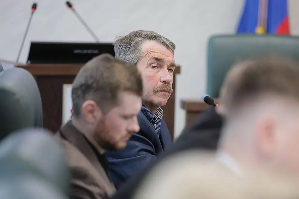 На общественном Совете при облдуме обсудили обеспечение общественного порядка и волонтерское движение На общественном Совете при облдуме обсудили обеспечение общественного порядка и волонтерское движение