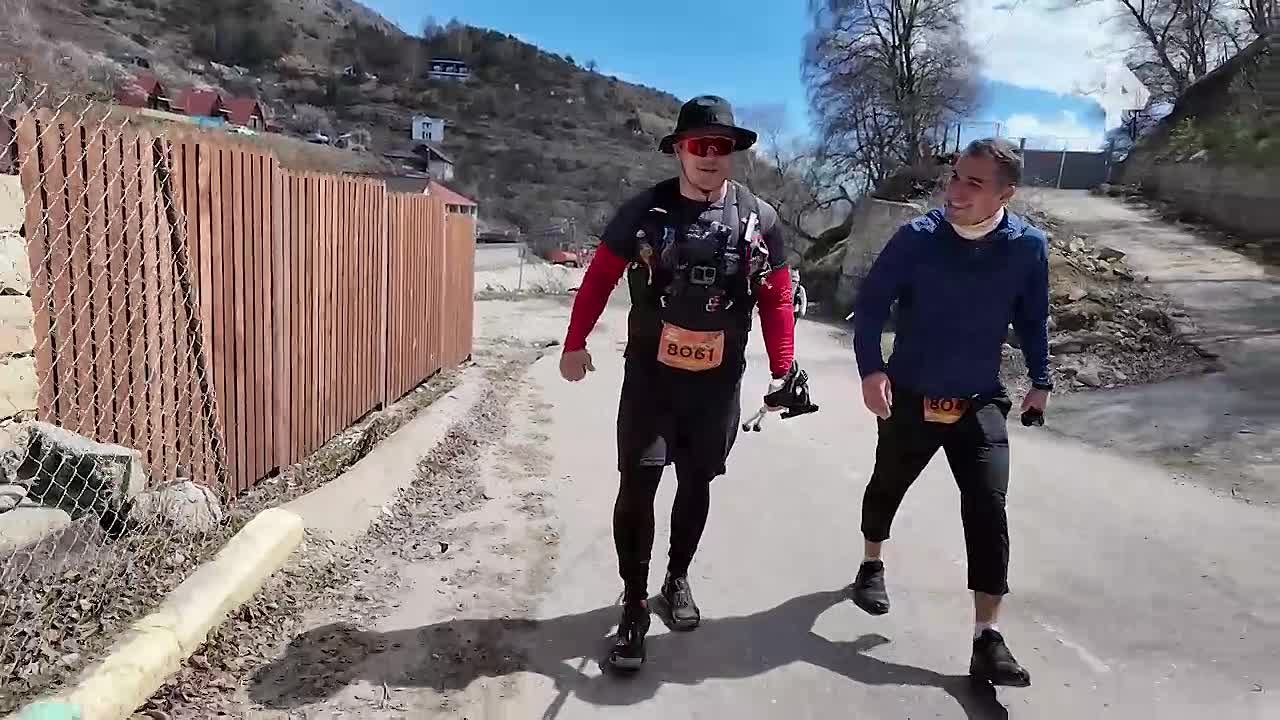 "Почти вся наша необъятная страна съехалась сюда": корреспондент РЕН ТВ Мурад Магомедов показал, как прошел один из самых ярких стартов российской серии горных забегов в Дагестане