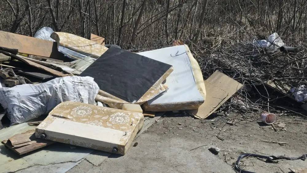 Две несанкционированные свалки обнаружили в Анивском районе операторы беспилотников