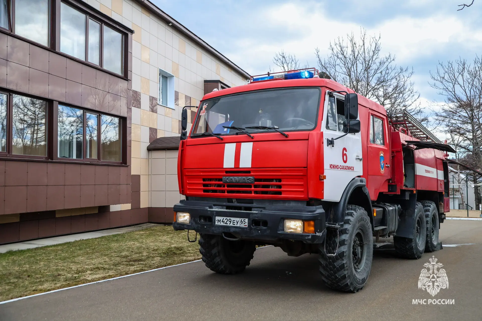 Учебно-тренировочный центр «Восток» потушен Учебно-тренировочный центр «Восток» потушен