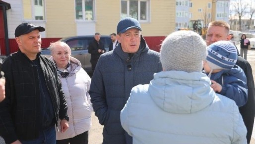 Валерий Лимаренко проверил благоустройство в Макарове