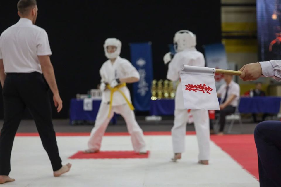 ����� 200 ���������� ��������� �� ������ ������������� ������