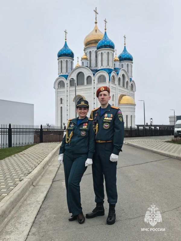 Семья — наша сила!. В МЧС Сахалинской области немало ярких и счастливых пар Семья — наша сила!. В МЧС Сахалинской области немало ярких и счастливых пар