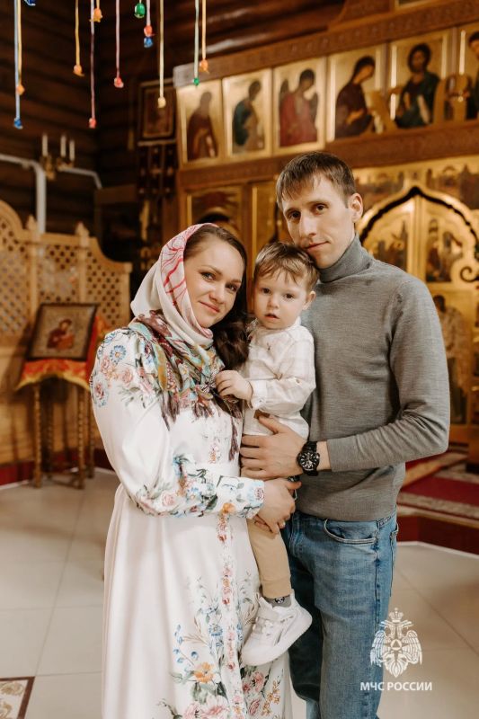 Семья — наша сила!. В МЧС Сахалинской области немало ярких и счастливых пар Семья — наша сила!. В МЧС Сахалинской области немало ярких и счастливых пар