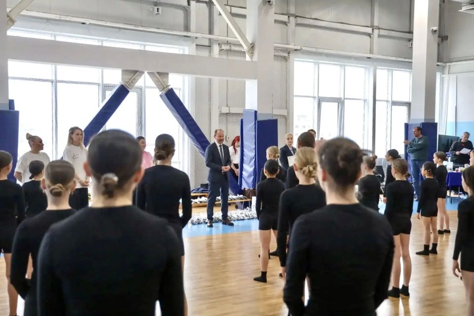 Посетил тренировку чир-спортсменок – наша сборная ярко заявила о себе на чемпионате и первенстве России, которые прошли в Москве Посетил тренировку чир-спортсменок – наша сборная ярко заявила о себе на чемпионате и первенстве России, которые прошли в Москве