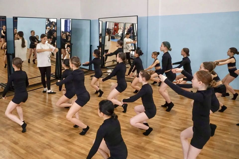 Посетил тренировку чир-спортсменок – наша сборная ярко заявила о себе на чемпионате и первенстве России, которые прошли в Москве Посетил тренировку чир-спортсменок – наша сборная ярко заявила о себе на чемпионате и первенстве России, которые прошли в Москве