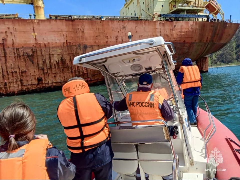 Безопасность на водных объектах Сахалинской области – на особом контроле