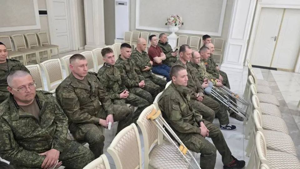 Сахалинский колледж искусств выступил с благотворительным концертом в поддержку ветеранов специальной военной операции и их семей Сахалинский колледж искусств выступил с благотворительным концертом в поддержку ветеранов специальной военной операции и их семей