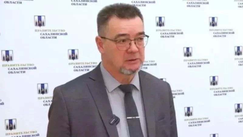 «Человек помогает другим»: Юрий Филипенко рассказал о выпускнике сахалинской кадровой программы
