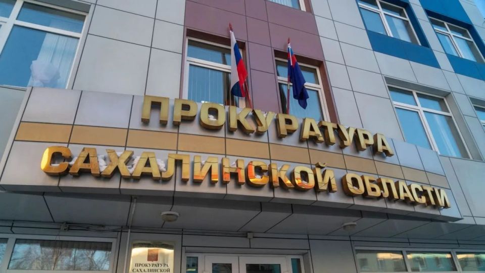 Прокуратура проверит работу органов опеки после покушения пасынка на убийство отчима в Тымовском