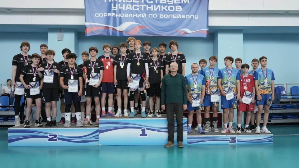 «Олимпийские надежды» завершились победами «Факела-2» и «Вертикали» «Олимпийские надежды» завершились победами «Факела-2» и «Вертикали»