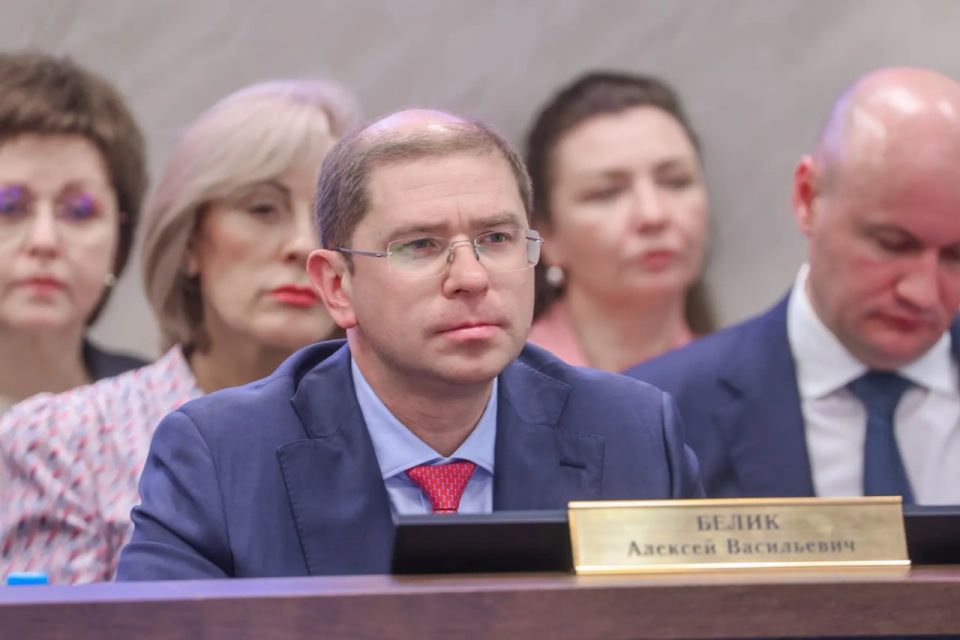 Валерий Лимаренко: Экономика региона проходит через объективные трудности, но сохраняет устойчивость Валерий Лимаренко: Экономика региона проходит через объективные трудности, но сохраняет устойчивость
