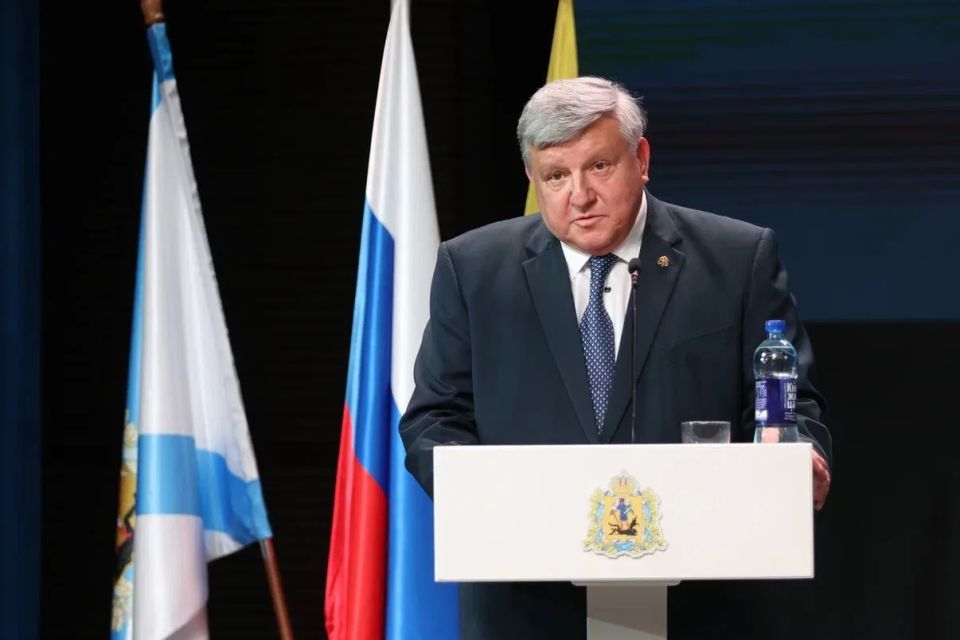 Руководитель регионального отделения Российского военно-исторического общества в Сахалинской области Юрий Филипенко принимает участие в VI методическом семинаре РВИО «Лучшие практики деятельности патриотической и... Руководитель регионального отделения Российского военно-исторического общества в Сахалинской области Юрий Филипенко принимает участие в VI методическом семинаре РВИО «Лучшие практики деятельности патриотической и...