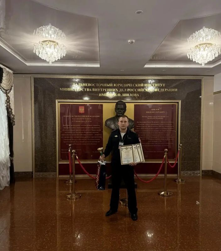 САХАЛИНСКАЯ ПОЛИЦИЯ УЧАСТКОВЫМ МИЩЕНКО ГОРДИТСЯ САХАЛИНСКАЯ ПОЛИЦИЯ УЧАСТКОВЫМ МИЩЕНКО ГОРДИТСЯ