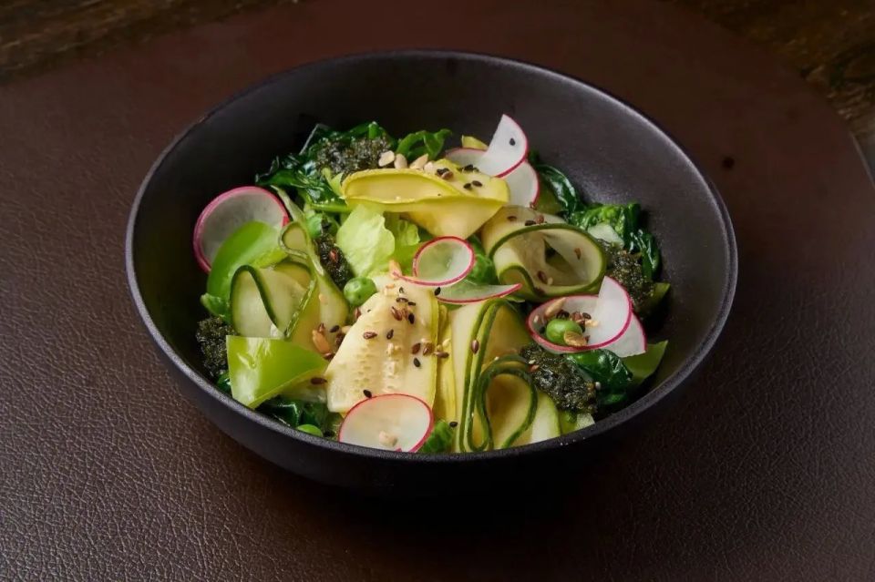Хотите попробовать островную весну на вкус? Хотите попробовать островную весну на вкус?