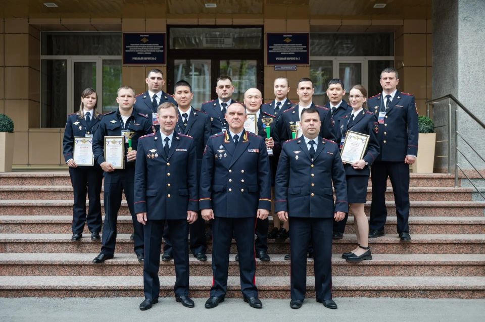САХАЛИНСКАЯ ПОЛИЦИЯ УЧАСТКОВЫМ МИЩЕНКО ГОРДИТСЯ САХАЛИНСКАЯ ПОЛИЦИЯ УЧАСТКОВЫМ МИЩЕНКО ГОРДИТСЯ