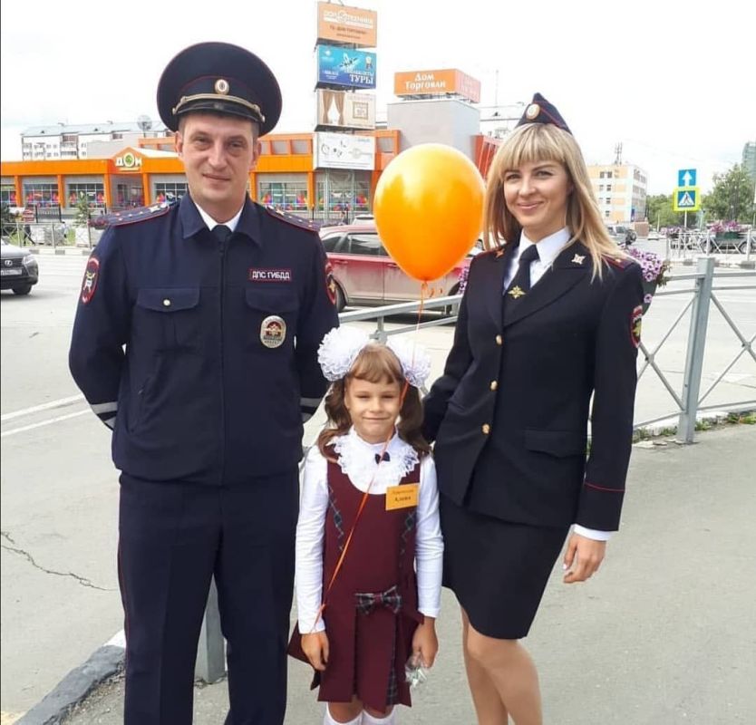 Сегодня, 25 мая, свой профессиональный праздник отмечают сотрудники подразделений по пропаганде безопасности дорожного движения Госавтоинспекции Сегодня, 25 мая, свой профессиональный праздник отмечают сотрудники подразделений по пропаганде безопасности дорожного движения Госавтоинспекции