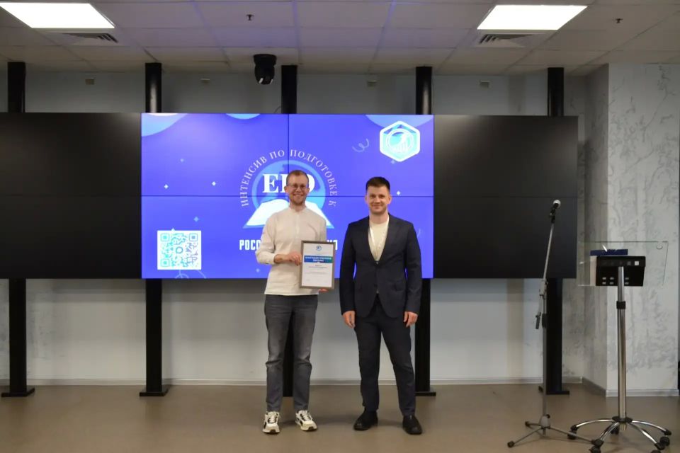 Великая Отечественная война в ЕГЭ: смотрим запись интенсива Алексея Кофмана!
