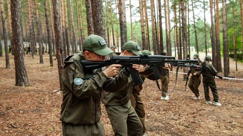 Центр «Воин» запустил курсы «Время юных героев»: от базовых навыков до профессионального мастерства Центр «Воин» запустил курсы «Время юных героев»: от базовых навыков до профессионального мастерства