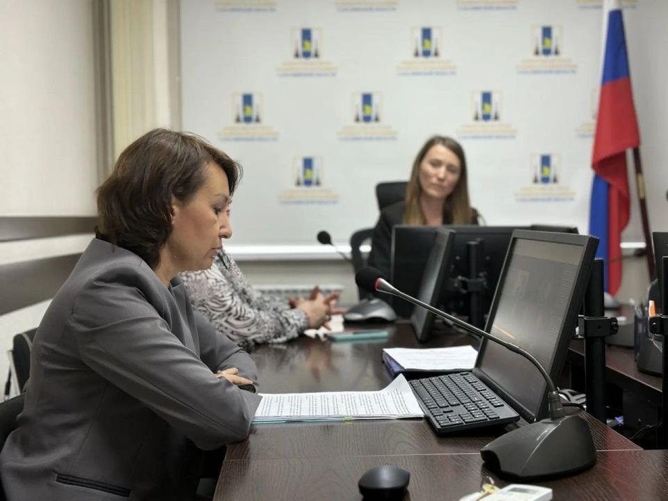 Сахалинские работодатели и представители УМВД обсудили актуальные вопросы миграционного законодательства Сахалинские работодатели и представители УМВД обсудили актуальные вопросы миграционного законодательства